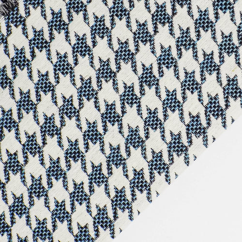 Класически текстилен материал