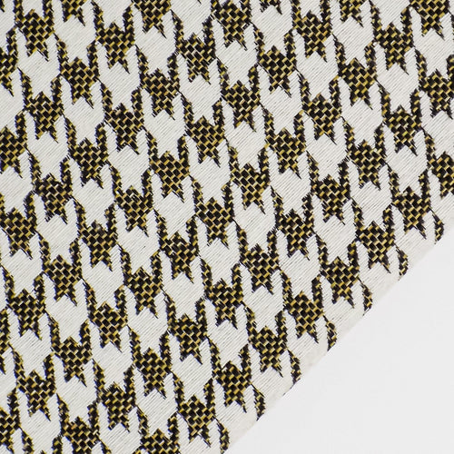 Класически текстилен материал