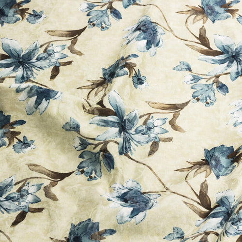 Текстилен материал на Алис