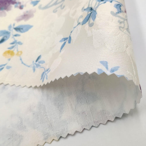 Пролетен текстилен материал