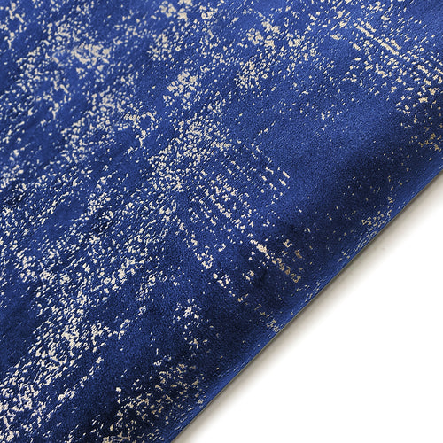 Луксозен текстилен материал